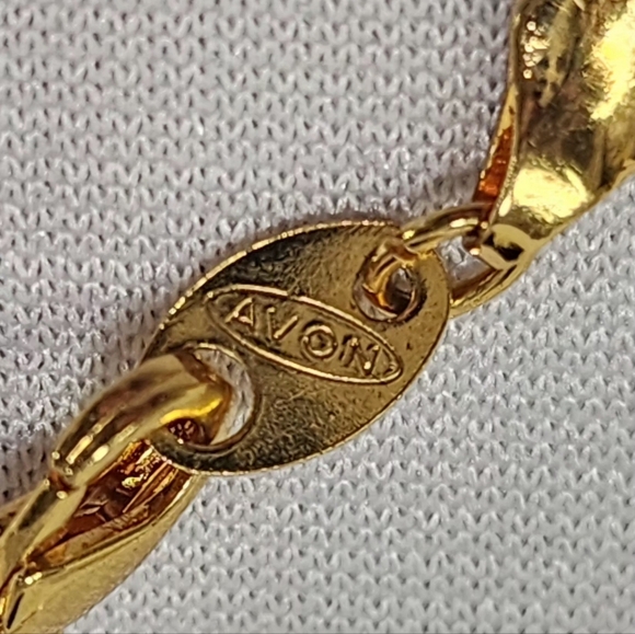 Avon Gold Herringbone Chain Necklace - Picture 11 of 12